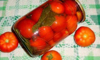 Pomidory s medom na zimu – vkusnye recepty «Pal'chiki oblizhesh'»