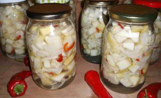 Salaty iz patissonov na zimu bez sterilizacii – recepty «pal'chiki oblizhesh'»